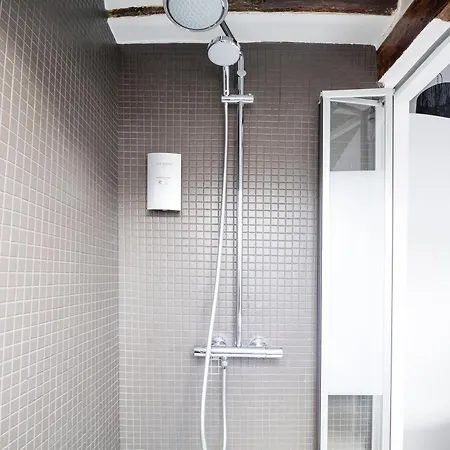 Chabrol Opera Hotel 3*