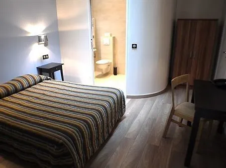 Hotel Chabrol Opera Paris