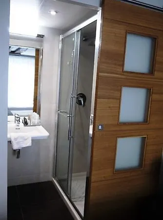 Hotel Chabrol Opéra 3*