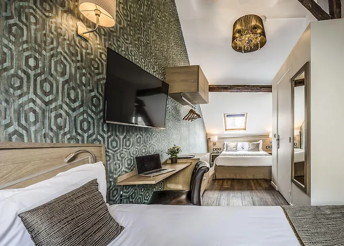 Chabrol Opera 3* Paris