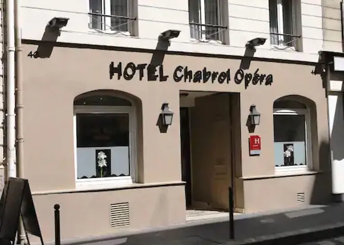 Chabrol Opera Hotel