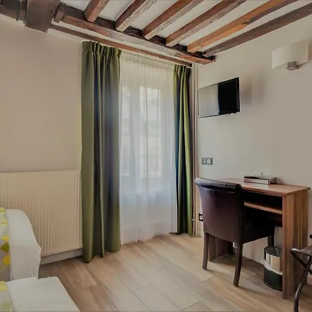 Hotell Chabrol Opera Paris